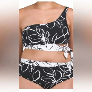 La BLANKA Plus Moonlit One Shoulder Swimsuit Top Size 20 W Color Black